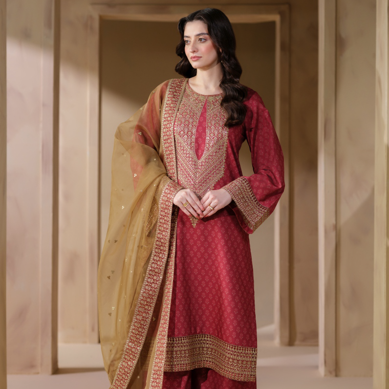 Maroon Jacquard Gold